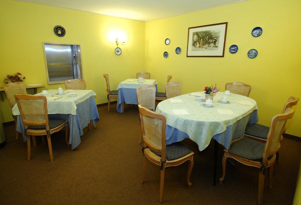 Grande Albergo Quattro Stagioni 리에티 외부 사진