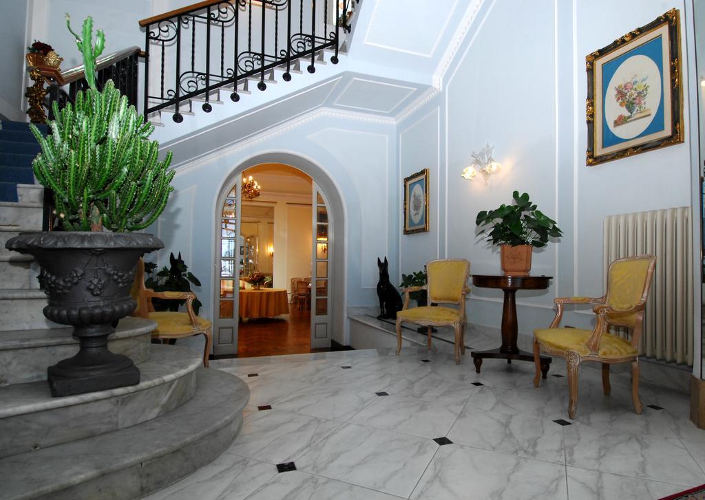 Grande Albergo Quattro Stagioni 리에티 외부 사진