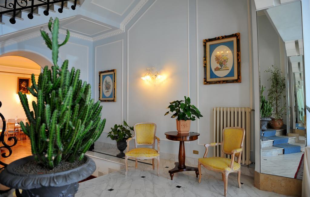 Grande Albergo Quattro Stagioni 리에티 외부 사진